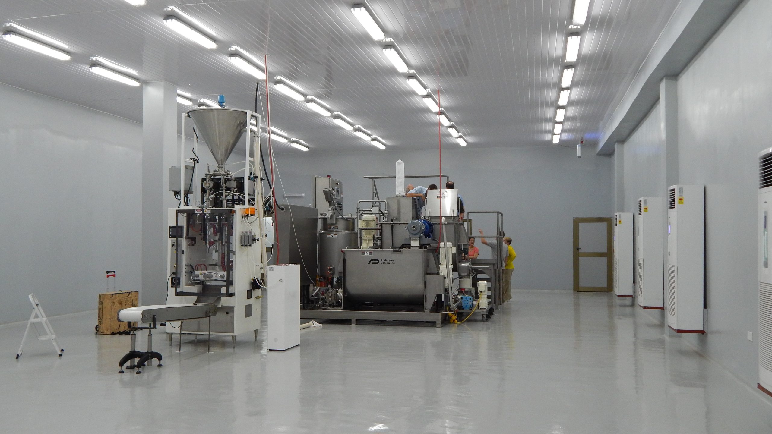 N2 Generator installed by Compressed Gas Technologies INC.